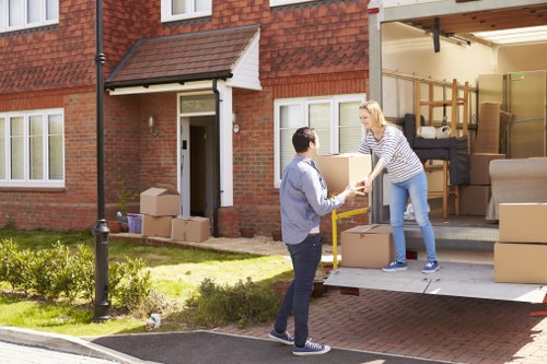 Student removals planning for a Kensington flat move